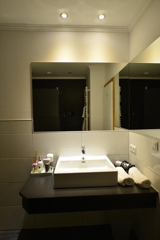 Haus Tirolerland Hotel Oetz Room photo